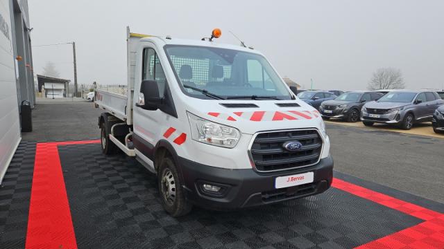 Ford Transit image 6