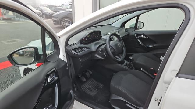 Peugeot 208 Affaire image 2