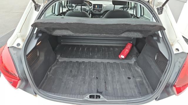 Peugeot 208 Affaire image 8