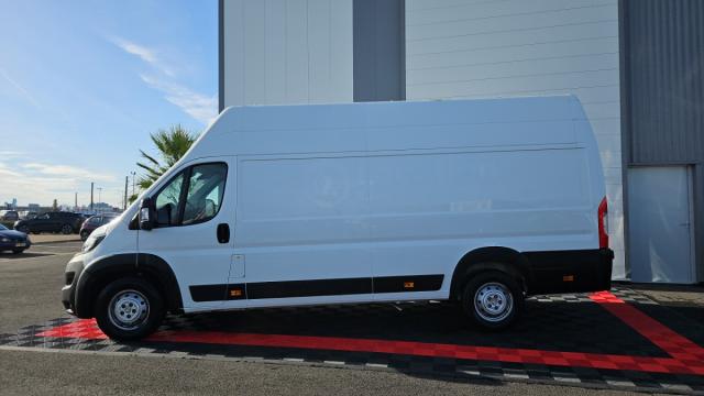 Peugeot Boxer image 8