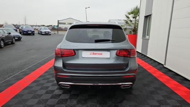 Mercedes Benz Glc image 9
