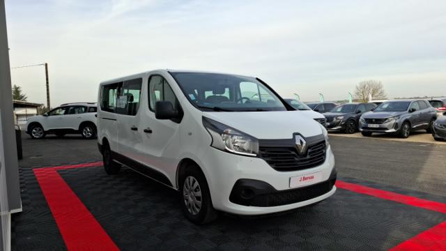 Renault Trafic image 2