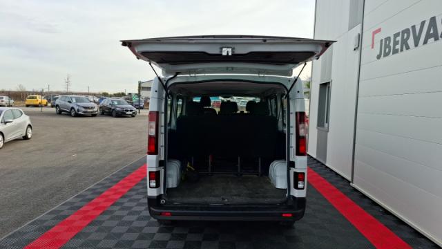 Renault Trafic image 1