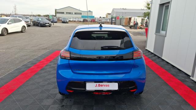 Peugeot 208 image 5