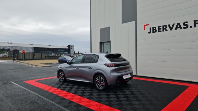 Peugeot 208 image 7