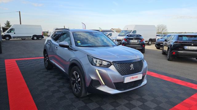 Peugeot 2008 image 8