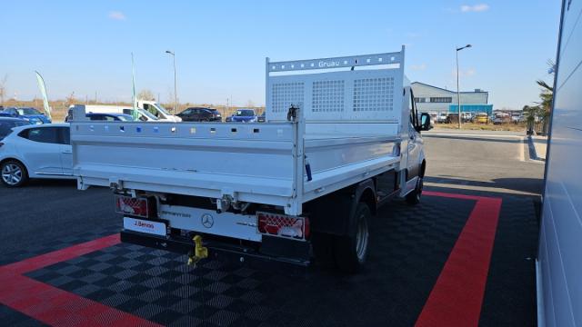 Mercedes Benz Sprinter image 2