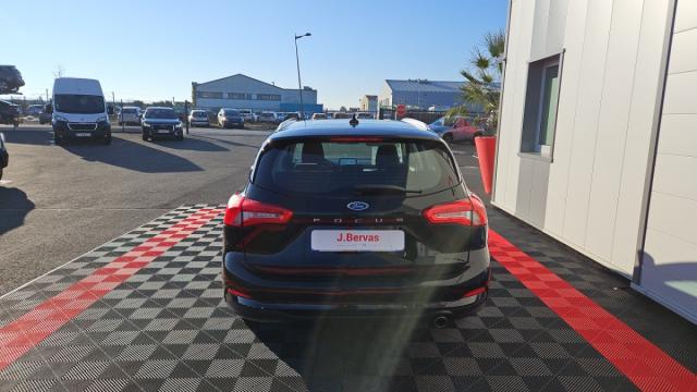 Ford Focus image 6