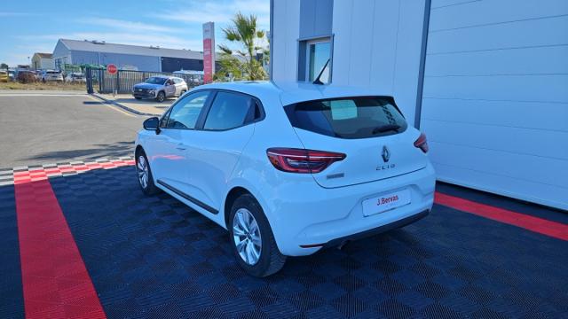 Renault Clio image 8