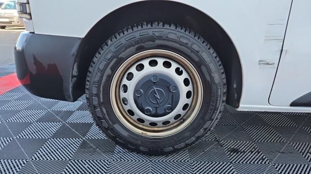 Opel Vivaro image 6