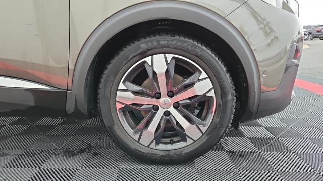 Peugeot 5008 image 4