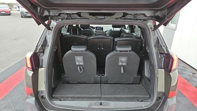 Peugeot 5008 image 9