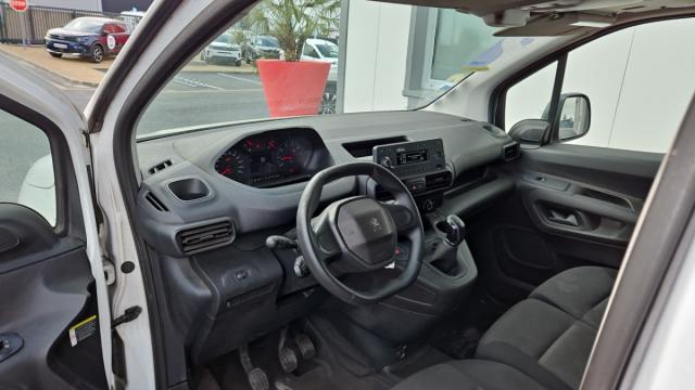 Peugeot Partner image 2