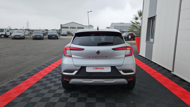 Renault Captur image 6