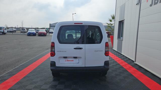 Peugeot Partner image 2