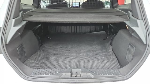 Ford Fiesta image 7