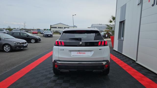 Peugeot 3008 image 1