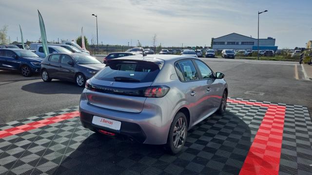 Peugeot 208 image 7
