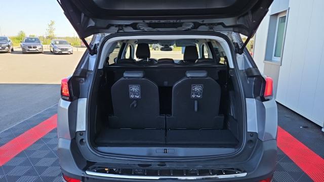 Peugeot 5008 image 6