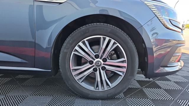 Renault Mégane image 8