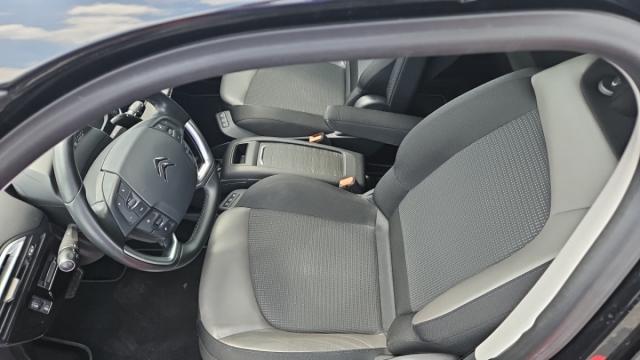 Citroen C4 Spacetourer image 2