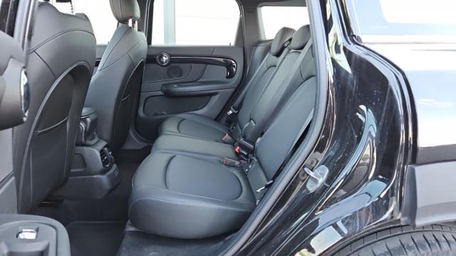 Mini Countryman image 2