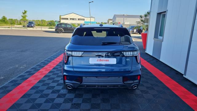 Lynk & Co 01 image 9