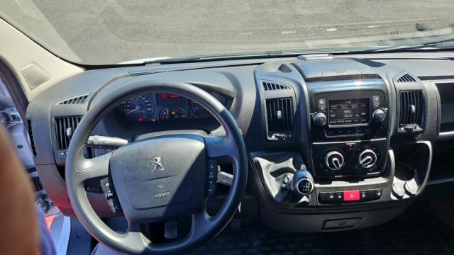 Peugeot Boxer image 9