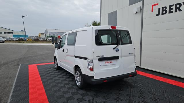 Nissan E-Nv200 image 4