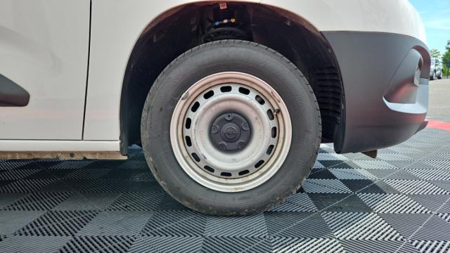 Opel Combo Cargo image 2