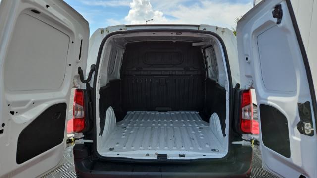 Opel Combo Cargo image 6