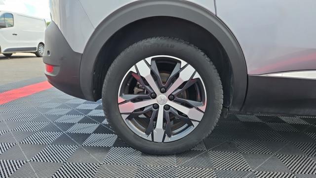 Peugeot 5008 image 4