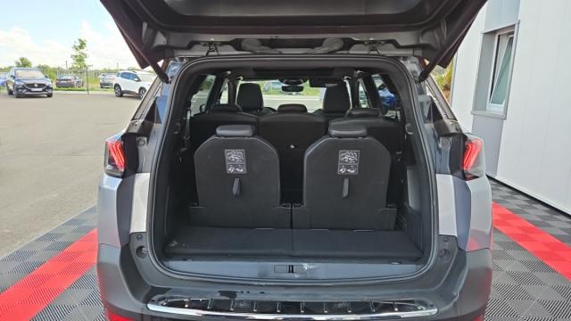 Peugeot 5008 image 6