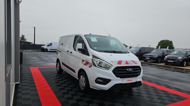 Ford Transit Custom image 7