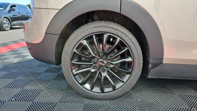Mini Clubman image 4