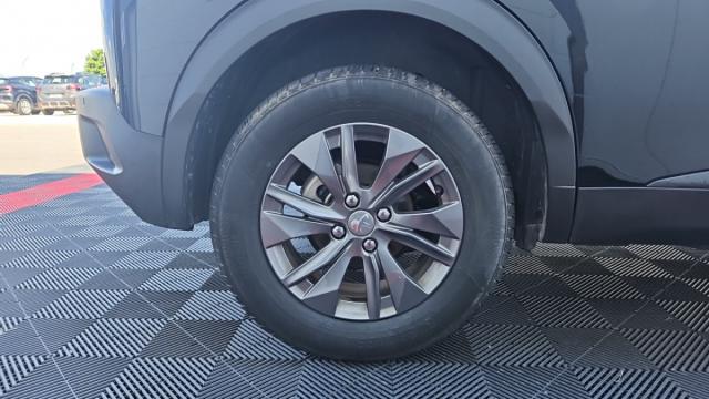 Peugeot 2008 image 3