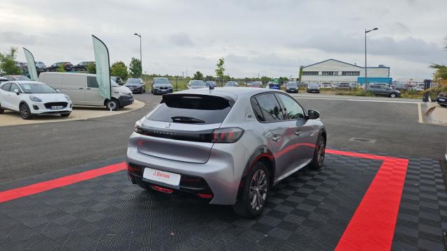 Peugeot 208 image 3