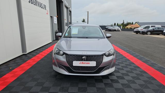Peugeot 208 image 8