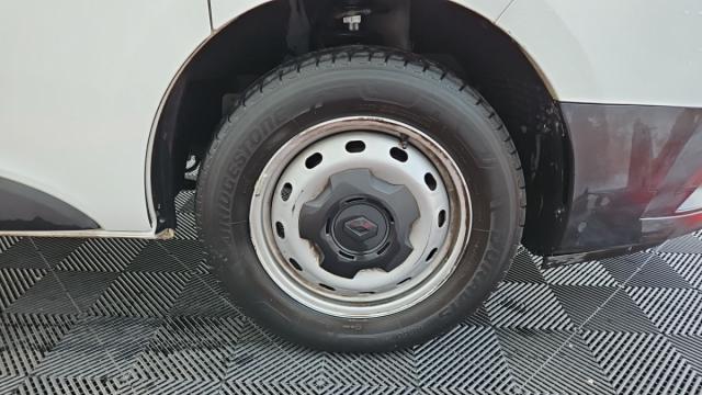 Renault Trafic image 3