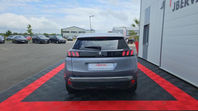 Peugeot 3008 image 8