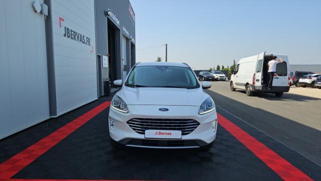Ford Kuga image 6