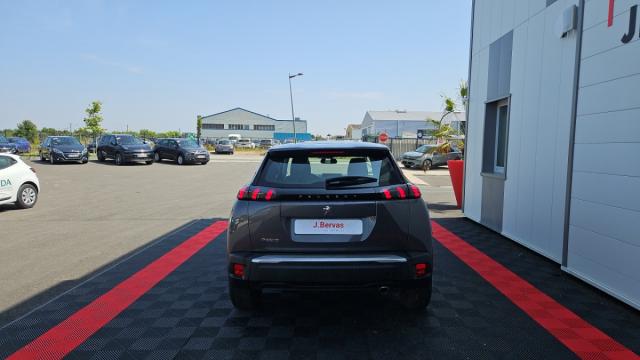 Peugeot 2008 image 9