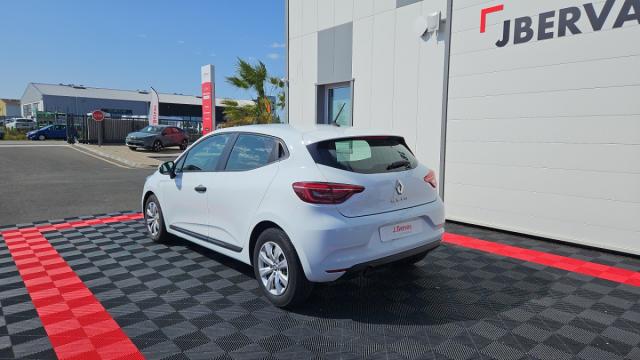 Renault Clio image 9
