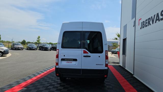 Renault Master image 9