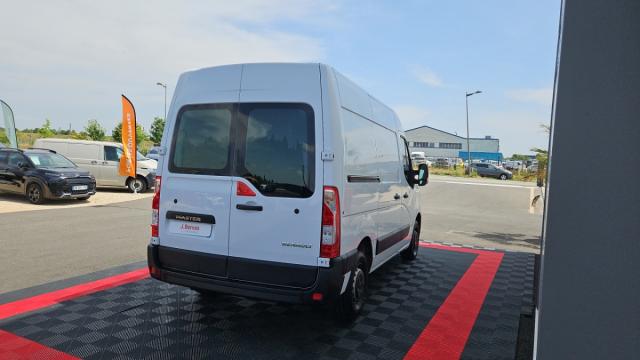 Renault Master image 7