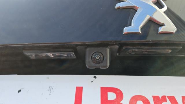 Peugeot 2008 image 1