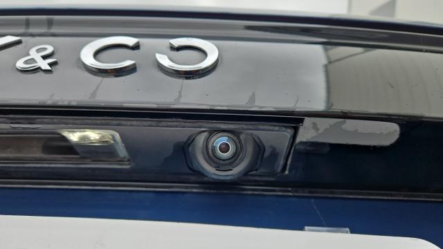 Lynk & Co 01 image 5