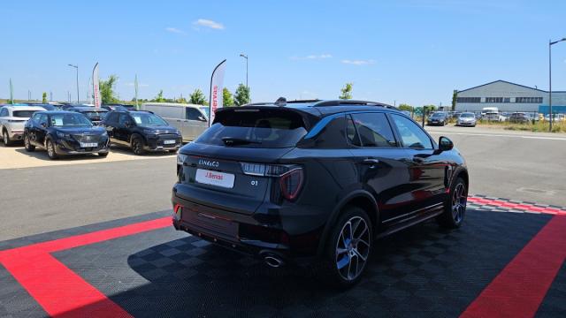 Lynk & Co 01 image 8