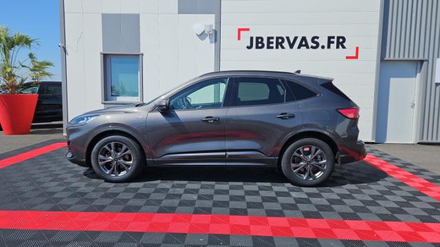 Ford Kuga image 2