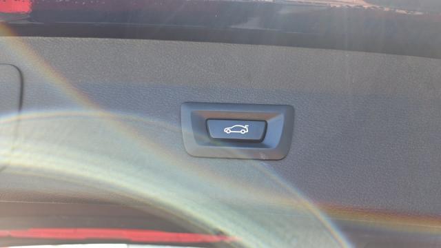 Bmw X1 image 1